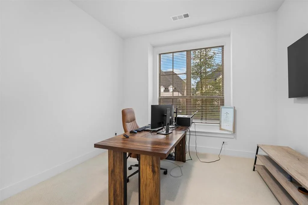 3101 Peartree Lane