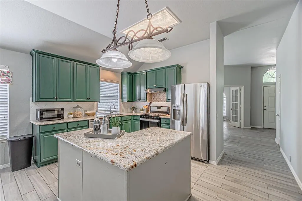 2621 Ozark Cove