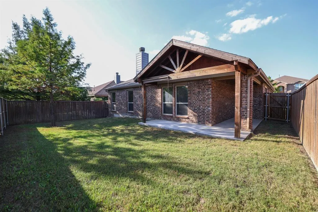1109 Kaufman Road
