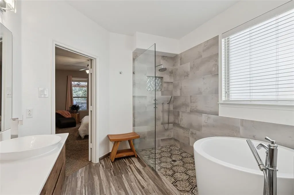 424 Roger Graves Circle