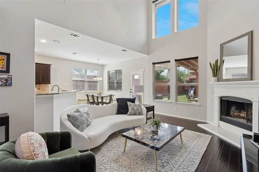 424 Roger Graves Circle