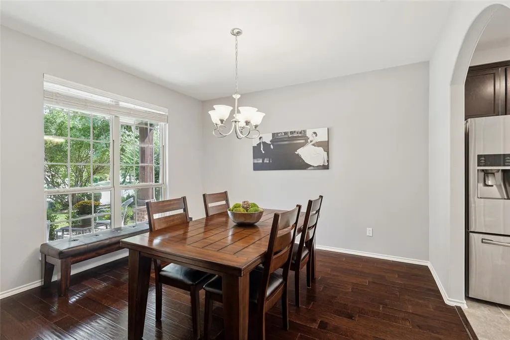 424 Roger Graves Circle