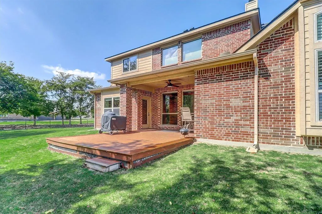 2757 Oakwood Drive