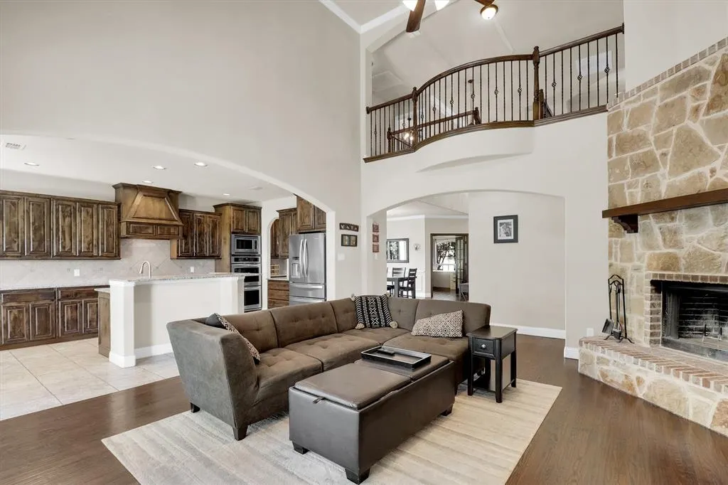 2757 Oakwood Drive