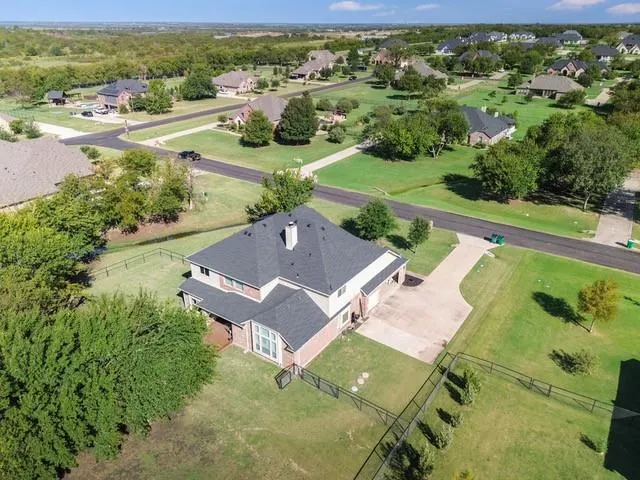 2757 Oakwood Drive