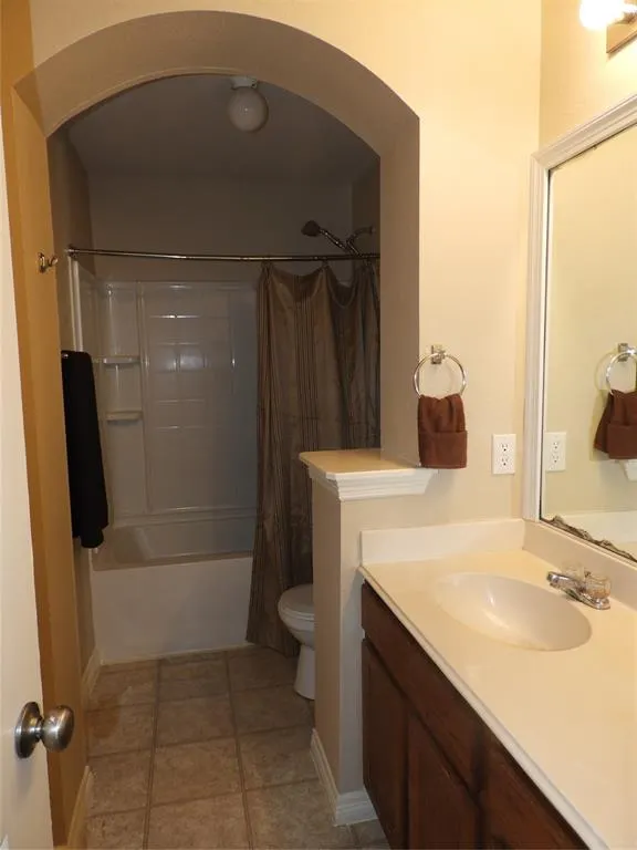 5812 Quicksilver Drive