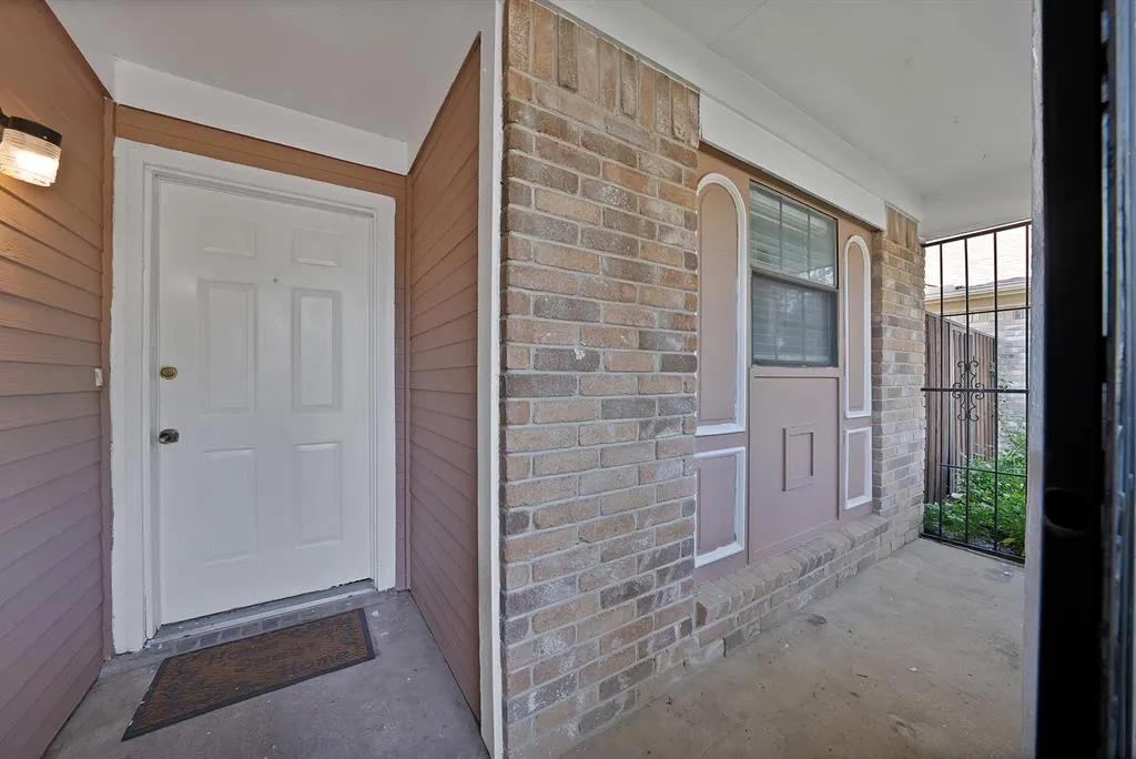 10328 Wood Heights Drive