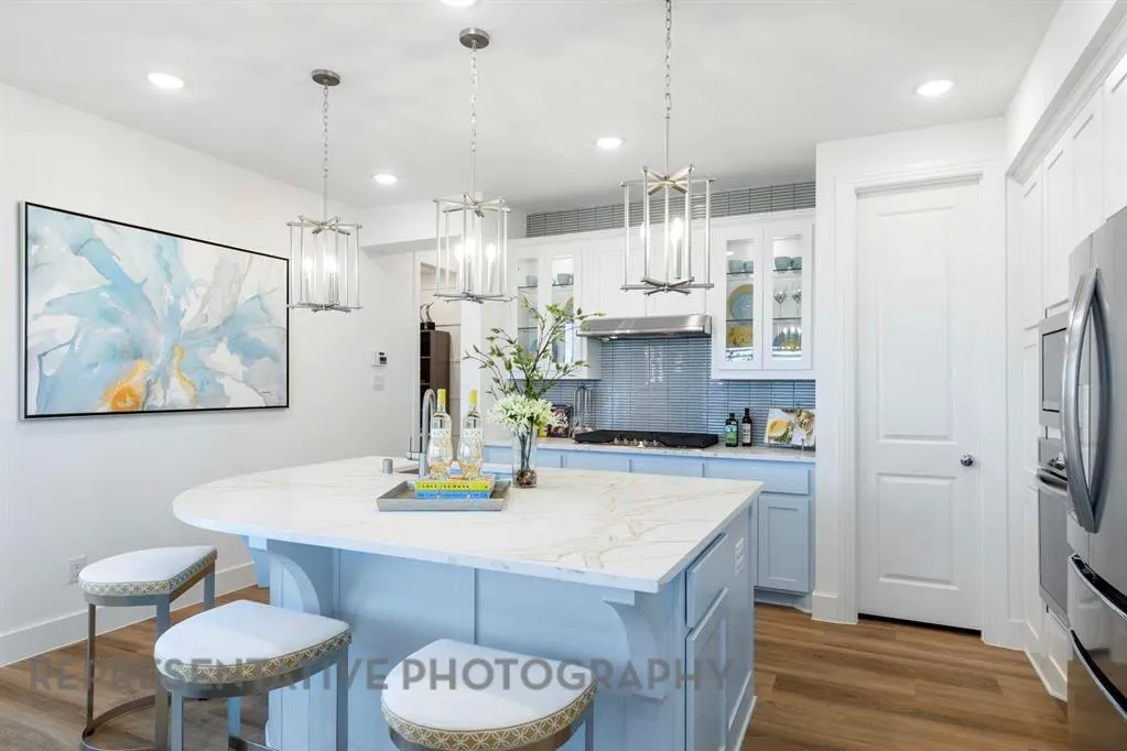 7409 Moon Chase Trail