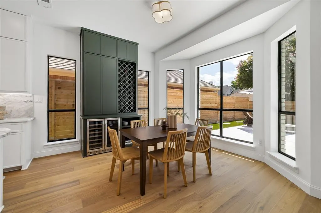 4736 Holly Tree Drive