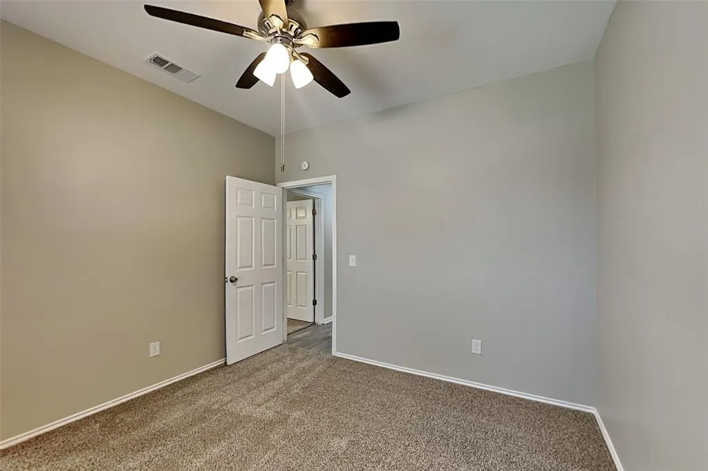 1104 Sandy Creek Drive