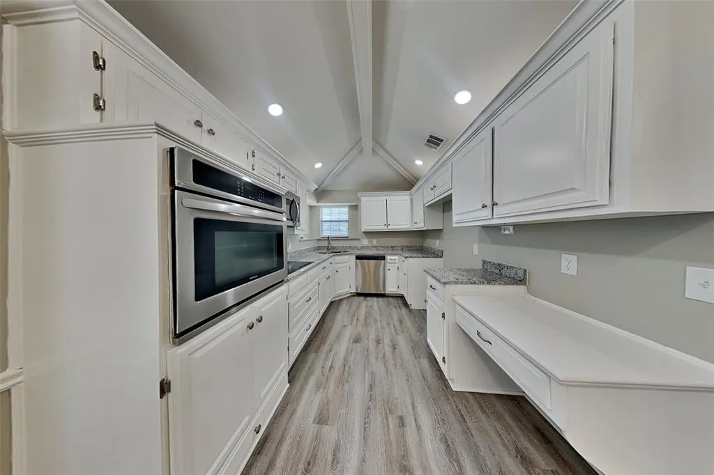 1104 Sandy Creek Drive