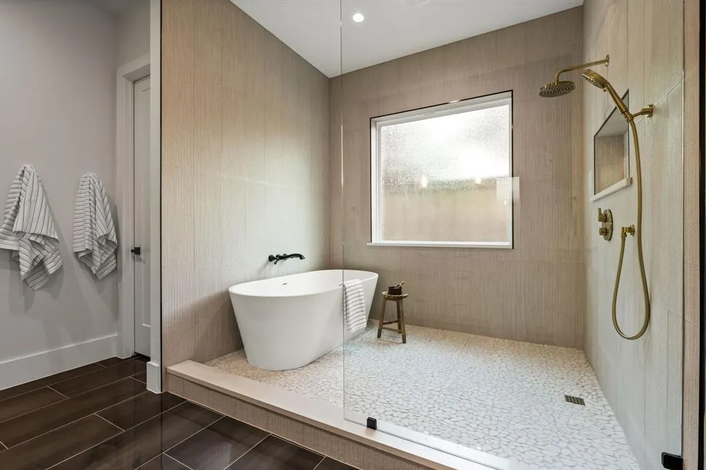 9124 Lynbrook Drive