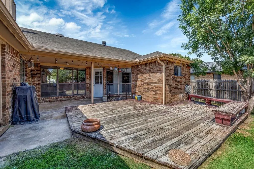5036 Frontier Lane