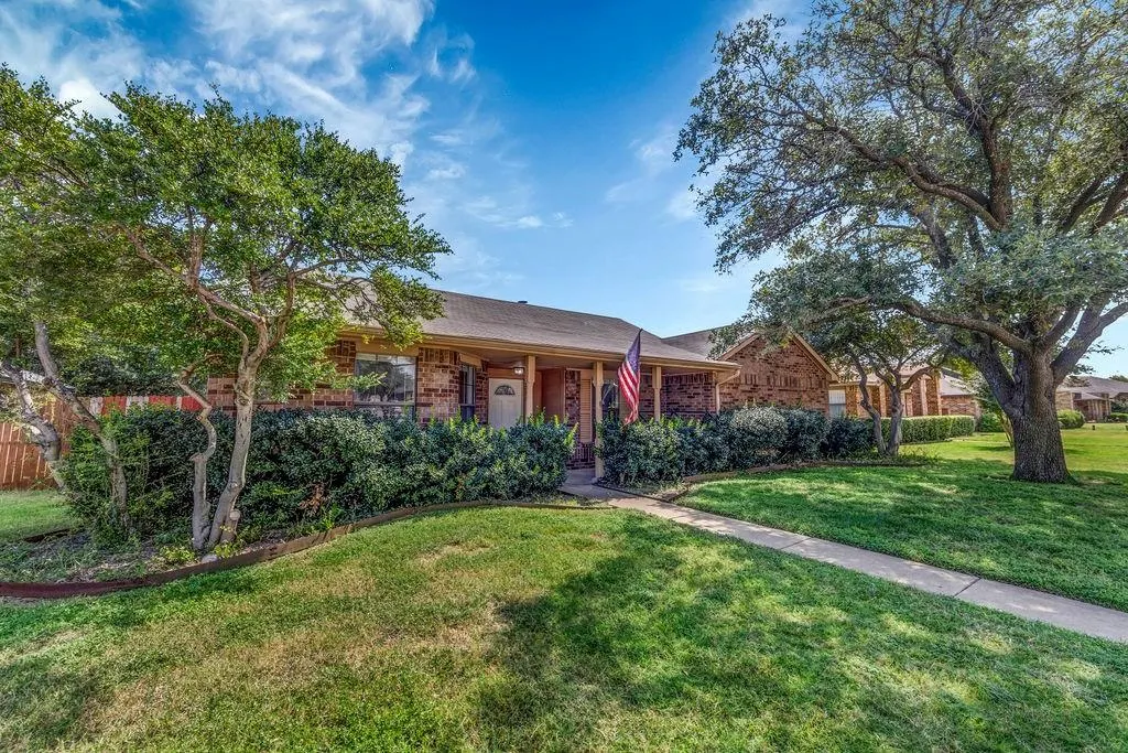 5036 Frontier Lane