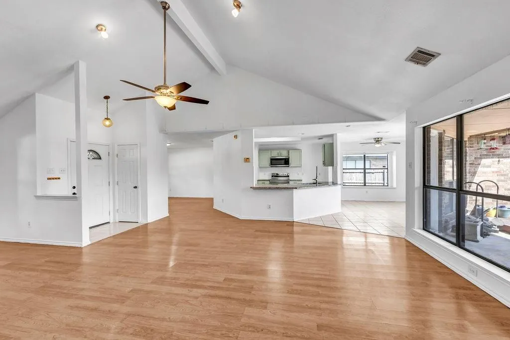 5036 Frontier Lane