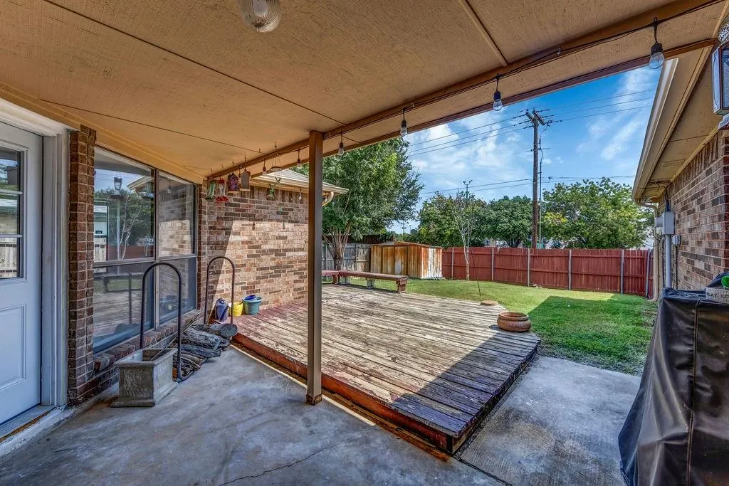 5036 Frontier Lane