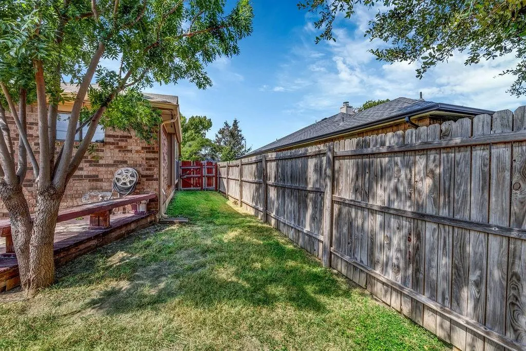 5036 Frontier Lane