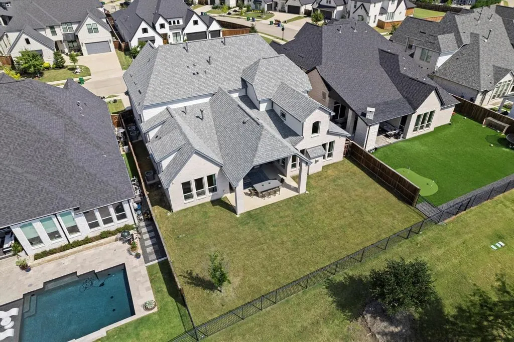 1620 Sterling Court