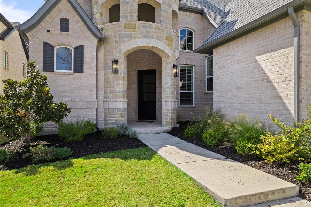 1620 Sterling Court