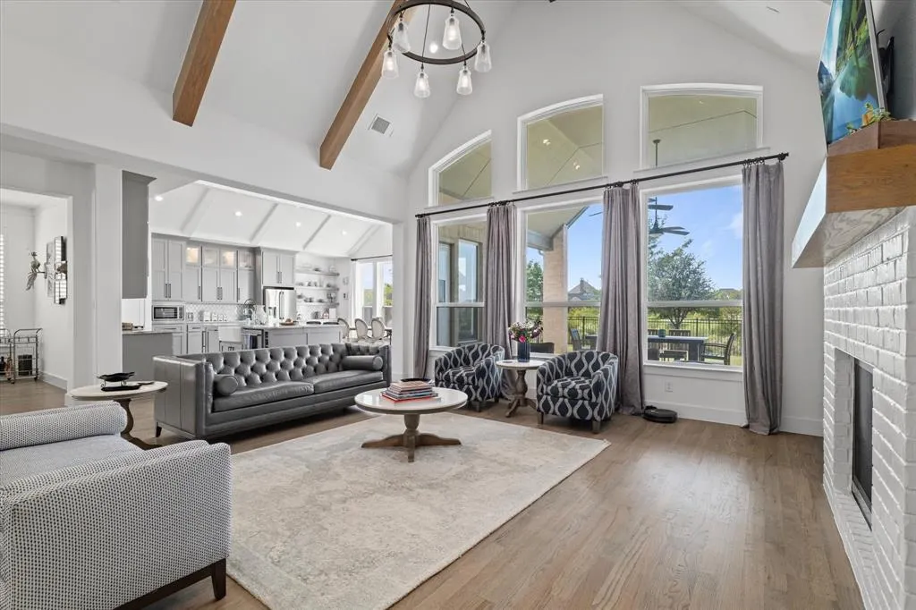 1620 Sterling Court