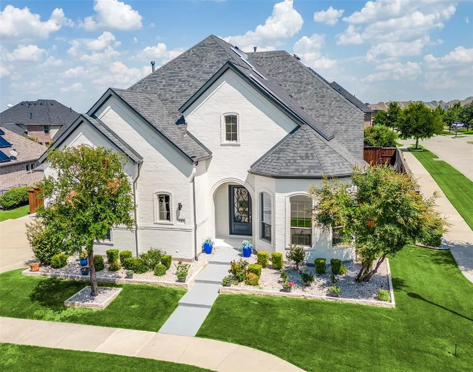 741 Almeda Lane