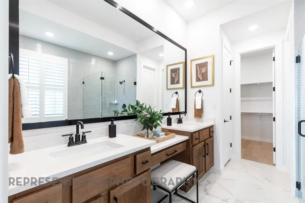 6308 Foxglove Lane