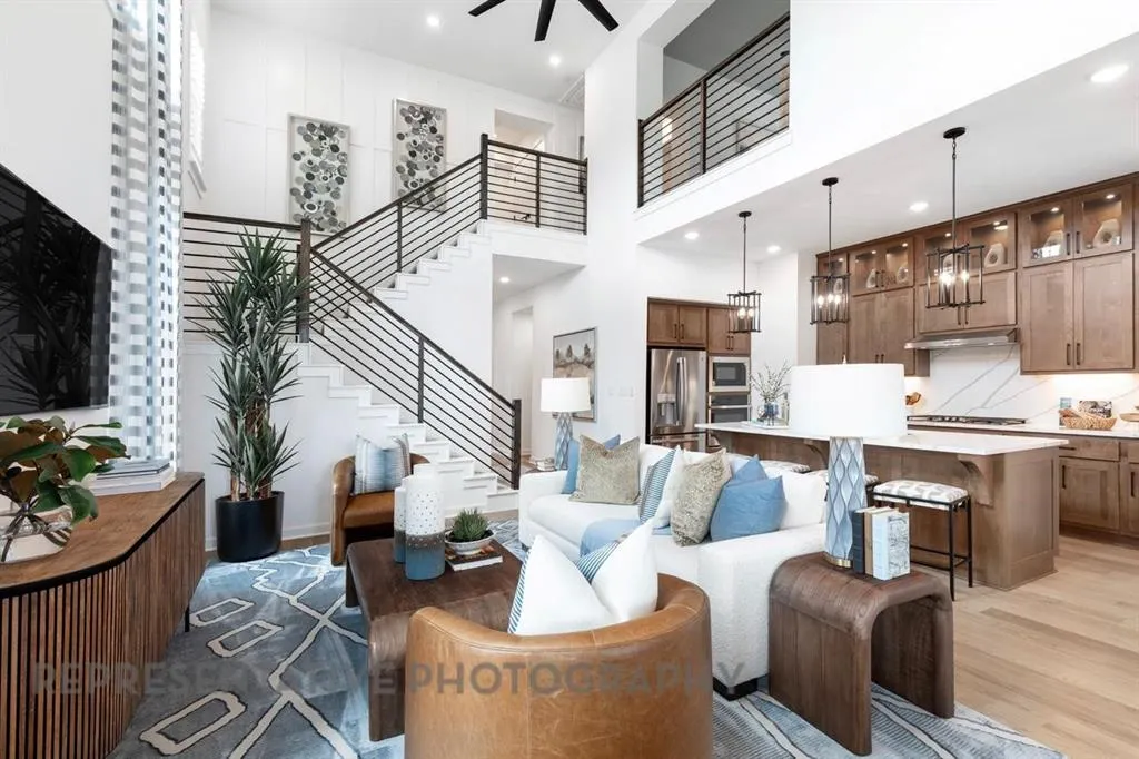 6308 Foxglove Lane