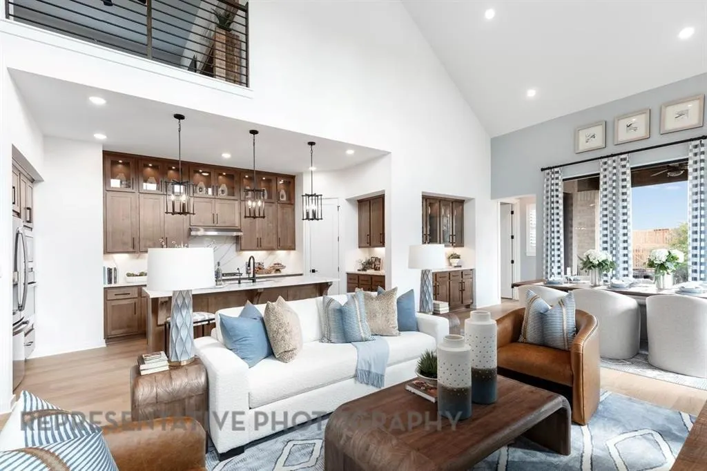 6308 Foxglove Lane
