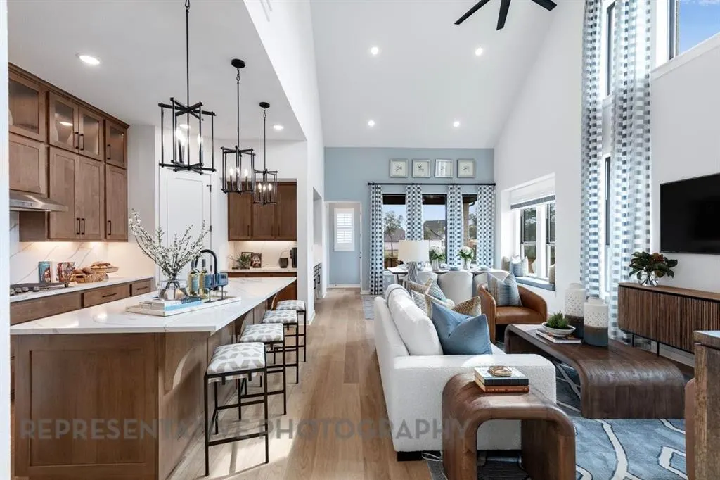 6308 Foxglove Lane