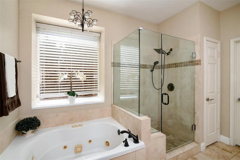 1303 Marwood Court