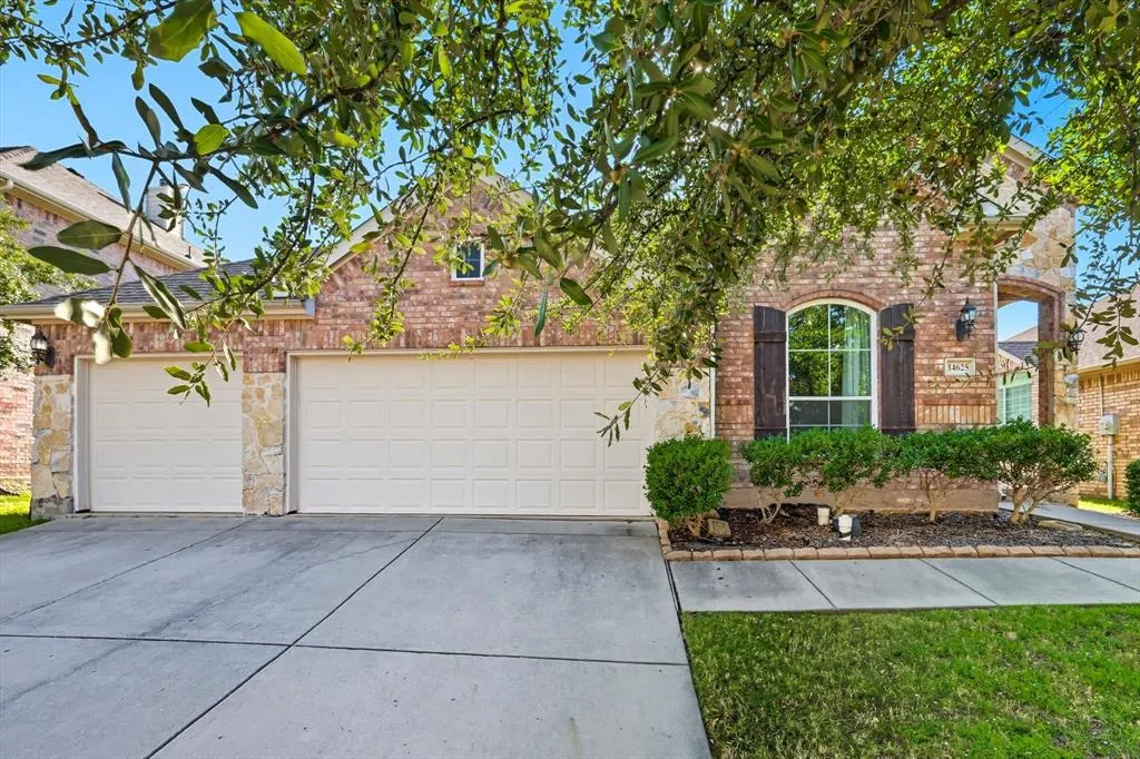 14625 Riverside Drive Drive