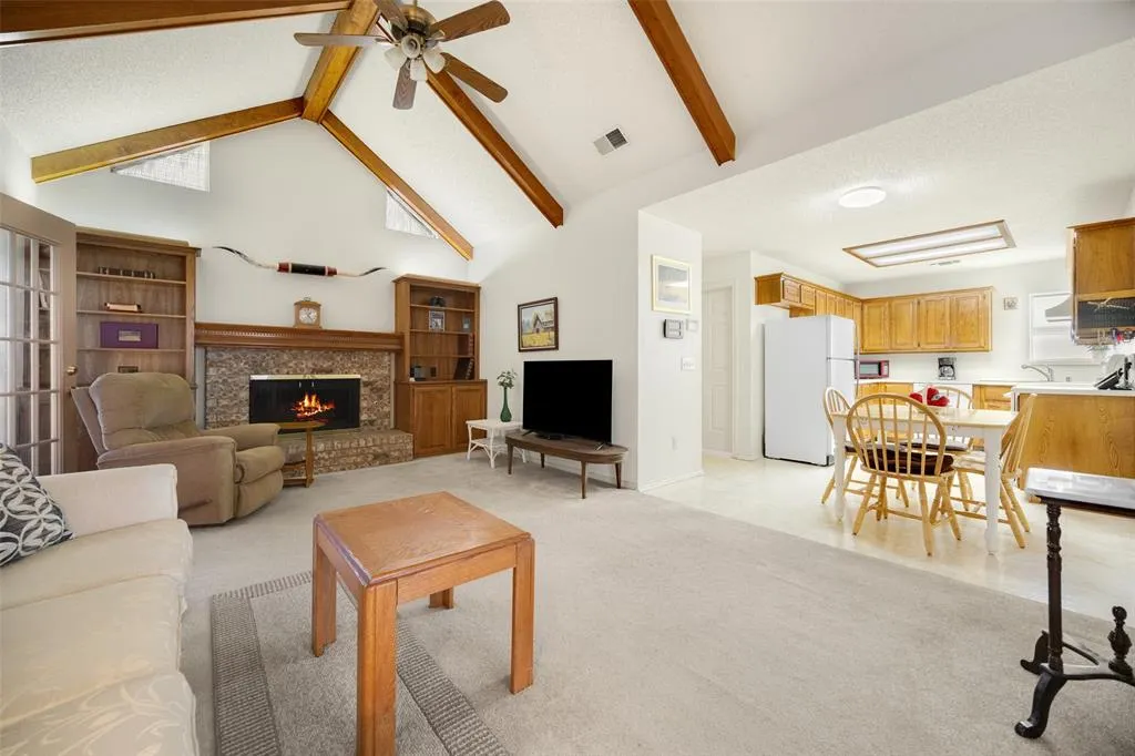 3308 Horseshoe Drive