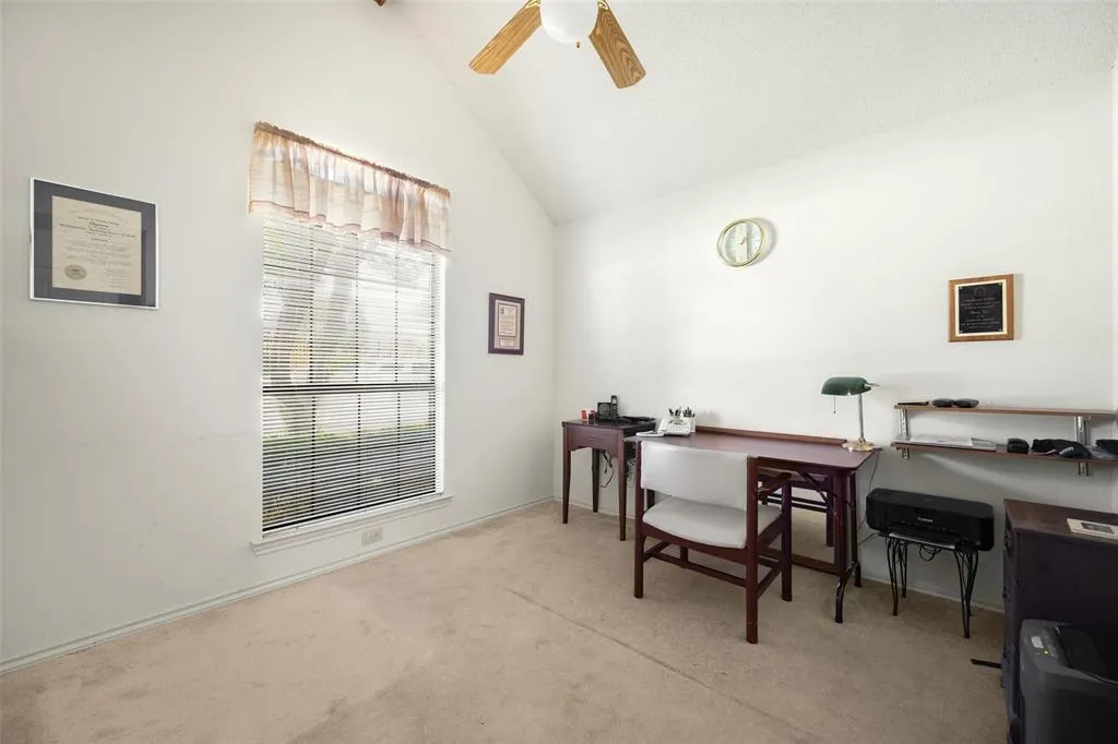3308 Horseshoe Drive