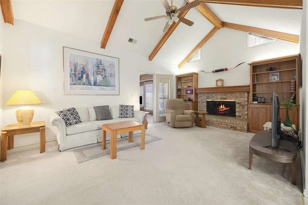 3308 Horseshoe Drive