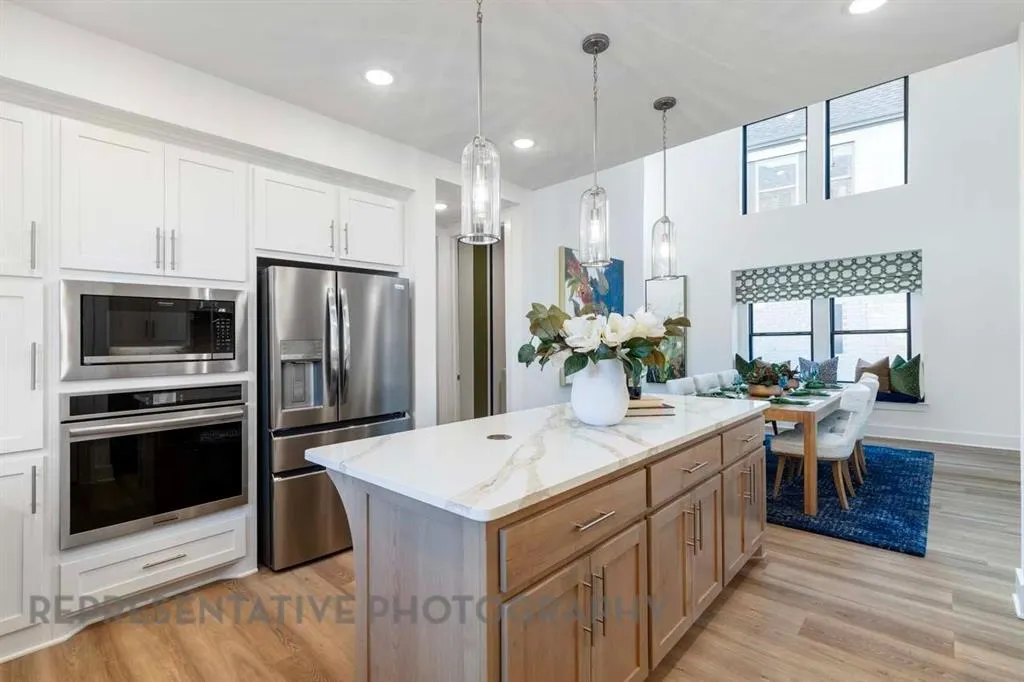 7425 Moon Chase Trail