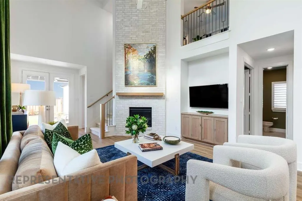 7425 Moon Chase Trail