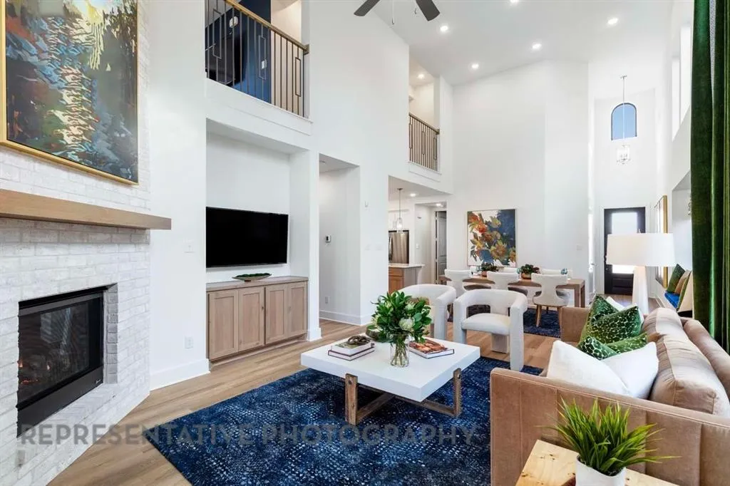 7425 Moon Chase Trail