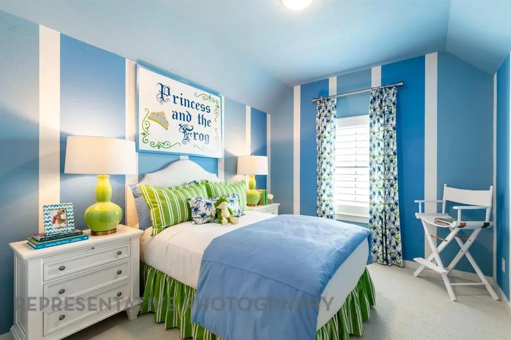 7425 Moon Chase Trail