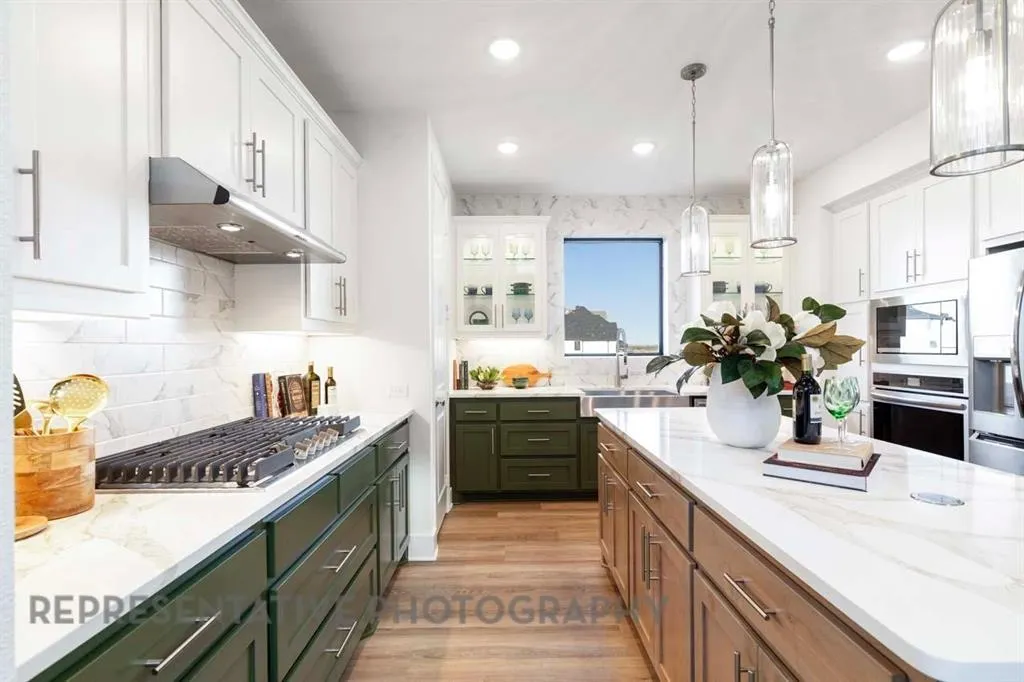 7425 Moon Chase Trail