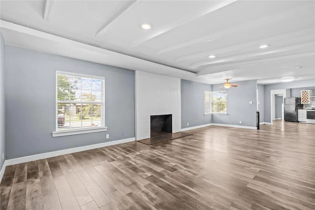 1910 Danube Drive