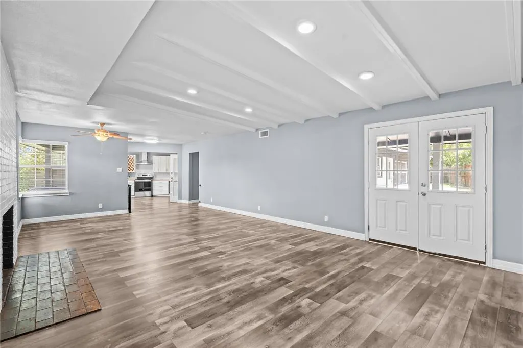 1910 Danube Drive