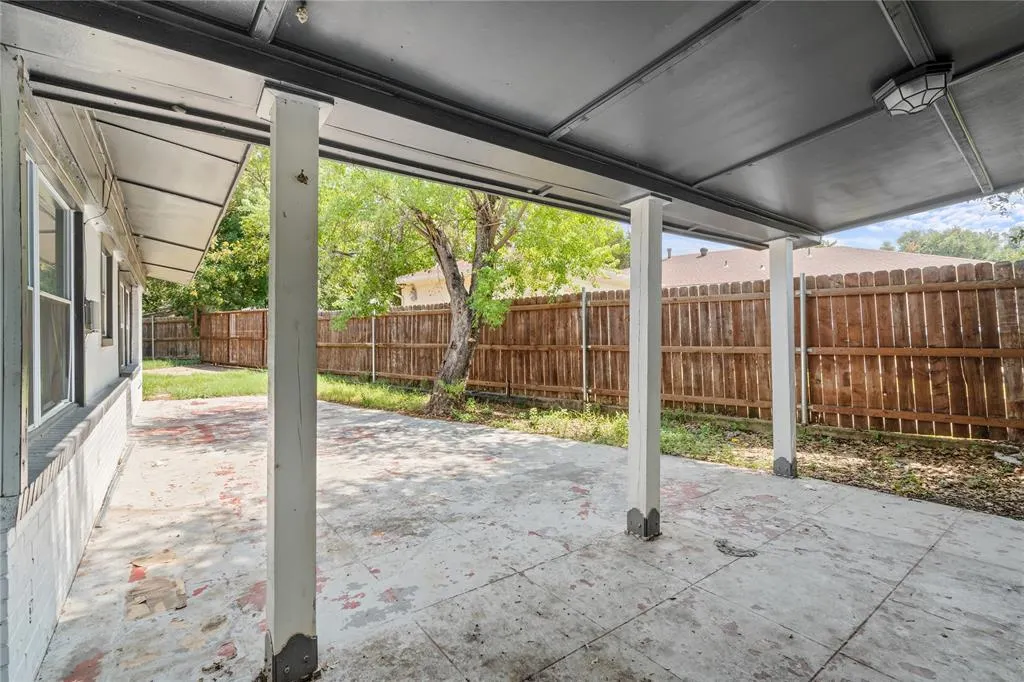 1910 Danube Drive
