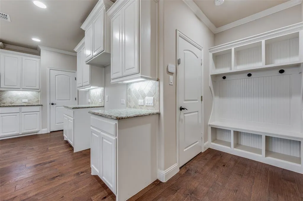 1213 Pebblebrook Lane