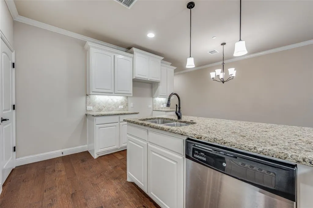 1213 Pebblebrook Lane