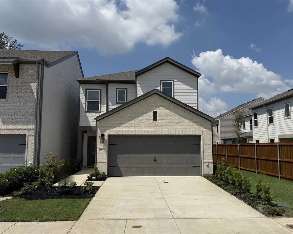 2681 Mineral Wells Lane