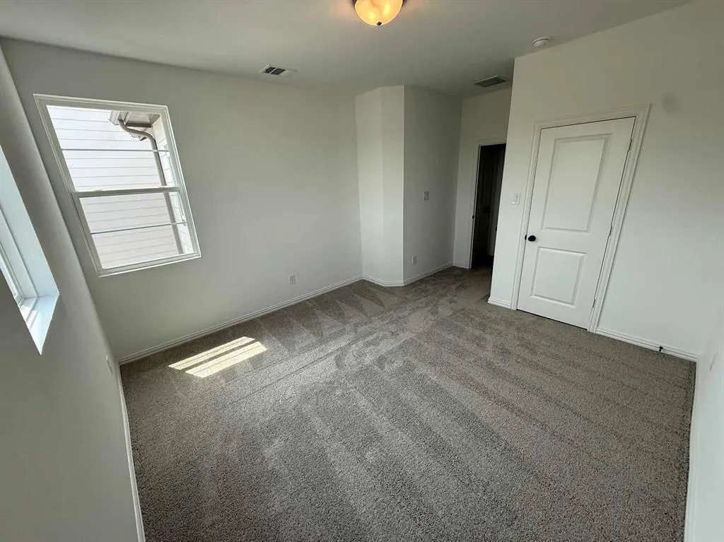 2681 Mineral Wells Lane