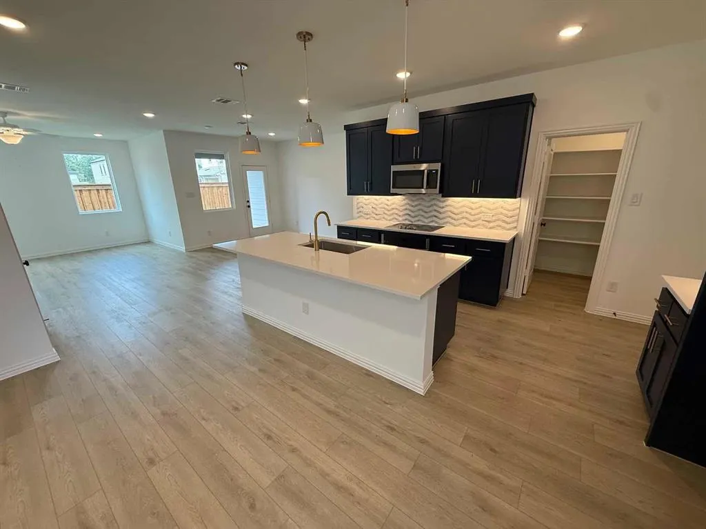 2681 Mineral Wells Lane