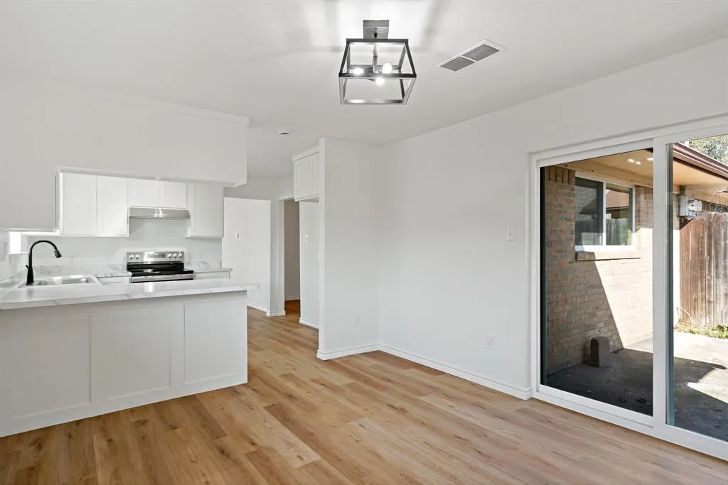 12816/12818 Pandora Drive