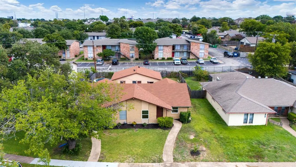 12816/12818 Pandora Drive