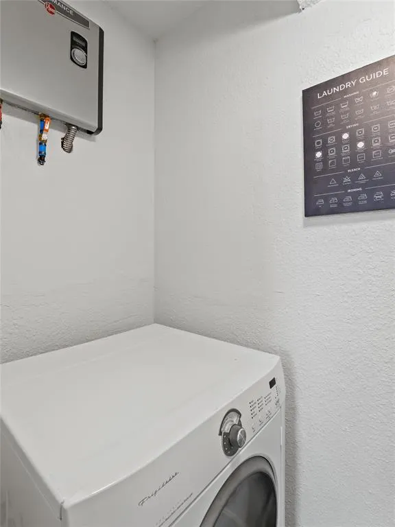 3101 Townbluff Drive, #922